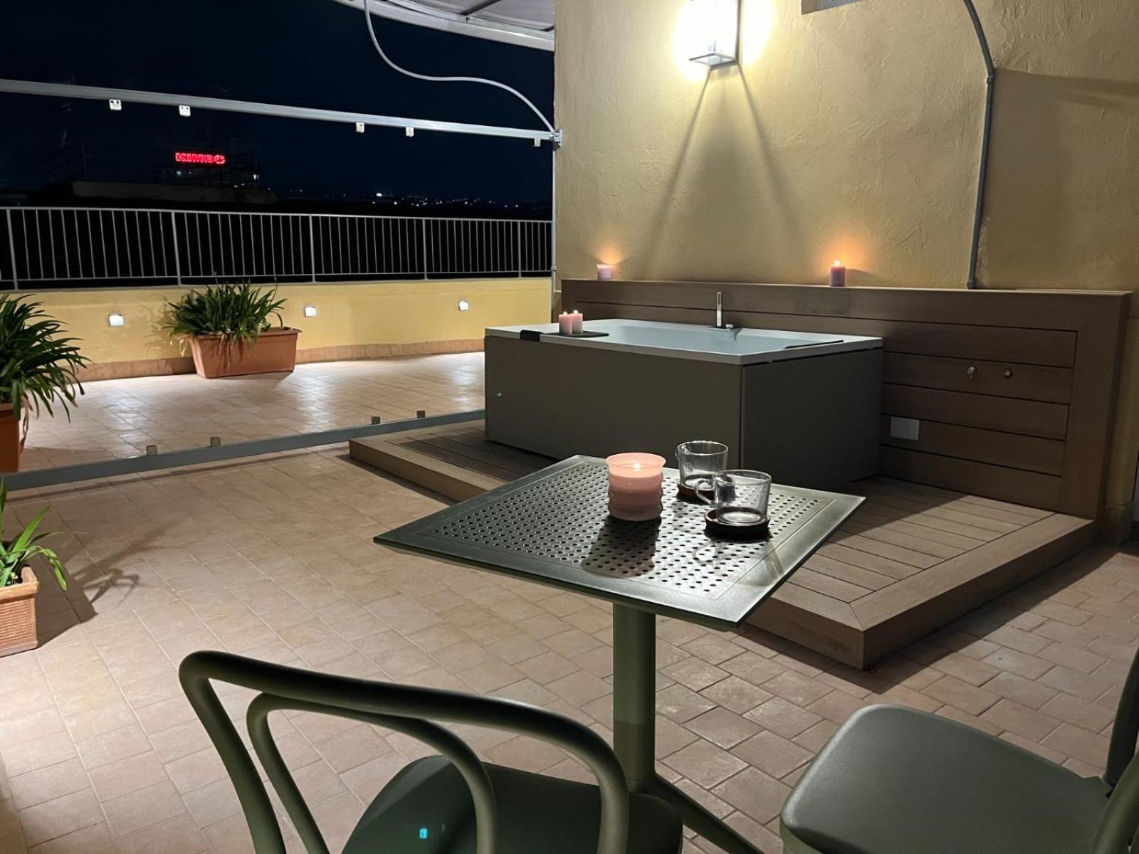 نابولي Daca Luxury Rooms المظهر الخارجي الصورة