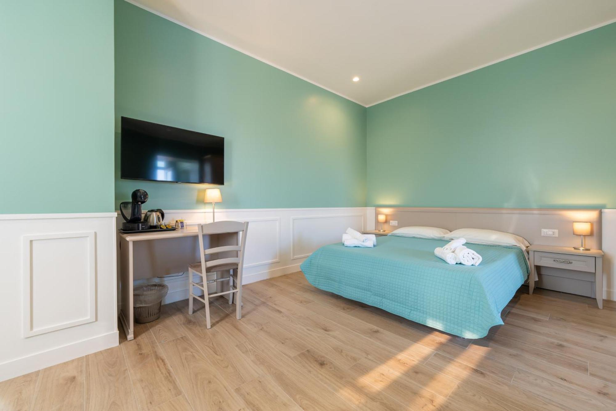 نابولي Daca Luxury Rooms المظهر الخارجي الصورة